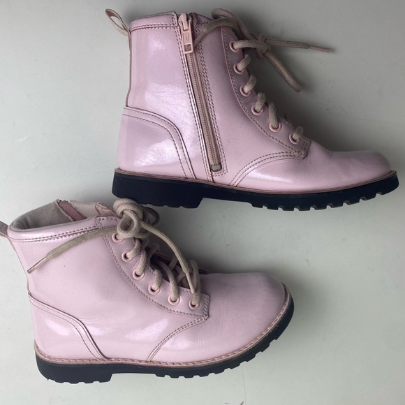UGG Ryann light pink Ankle Boot- Size 3 - Picture 4 of 10